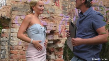 The Perfect Place To Piss All Over Me! Screencap 12 on www.sinx.com