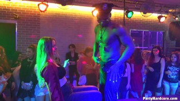 Party Hardcore Gone Crazy Vol. 41 Single Cut: Part 4 - Cam 4 Screencap 34 on www.sinx.com