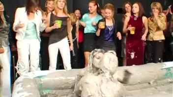 Spilled Drink Leads To Fight Screencap 53 on www.sinx.com