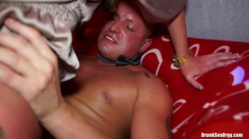 Valentine's Day Vaginas Part 2 - Cam 4 Screencap 54 on www.sinx.com