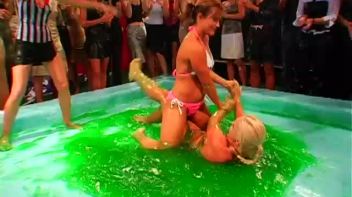 The Green Slime Pit! Screencap 16 on www.sinx.com