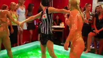 The Green Slime Pit! Screencap 52 on www.sinx.com