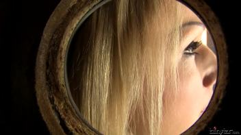 The Sexy Sounds Of Sliminess Screencap 8 on www.sinx.com