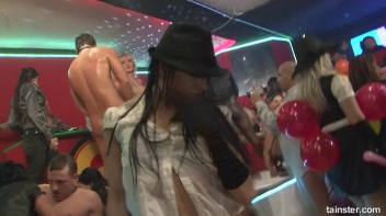 Gash Gamblers Part 4 - Cam 2 Screencap 46 on www.sinx.com