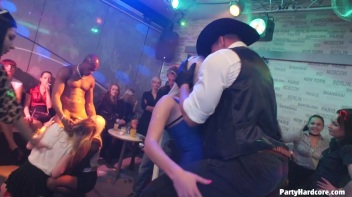 Party Hardcore Gone Crazy Vol. 32 Part 2 - Cam 4 Screencap 86 on www.sinx.com