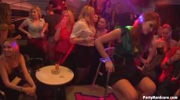 Party Hardcore Gone Crazy Vol. 10 Part 3 - Cam 3 Screencap 114 on www.sinx.com
