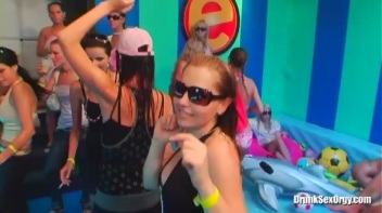 Euroslut Hotel Part 4 - Cam 1 Screencap 52 on www.sinx.com