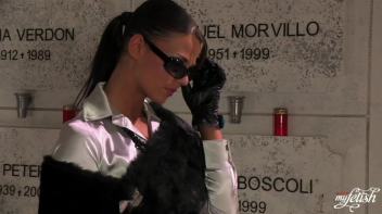 Mortuary Fucking Screencap 1 on www.sinx.com