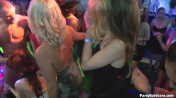 Party Hardcore Gone Crazy Vol. 12 Part 1 - Cam 2 Screencap 75 on www.sinx.com