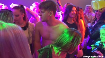 Party Hardcore Gone Crazy Vol. 41 Single Cut: Part 6 - Cam 4 Screencap 42 on www.sinx.com