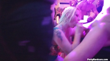 Party Hardcore Gone Crazy Vol. 36 Part 4 - Cam 2 Screencap 66 on www.sinx.com