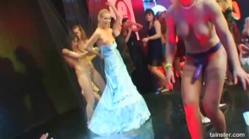 Kickbox Cumbath Part 2 Cam 3 Screencap 60 on www.sinx.com