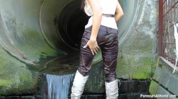 My Vice Is Wetlook Nice Screencap 82 on www.sinx.com