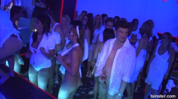 White Sensation Part 6 - Cam 1 Screencap 69 on www.sinx.com