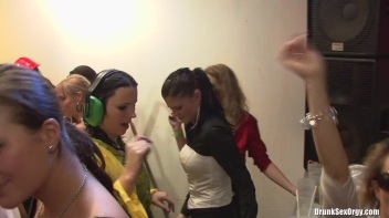 Hard Hat Hos Part 4 - Cam 3 Screencap 76 on www.sinx.com