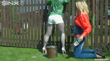 Catfight Turns Messy As Best Friends Get Painted - Cam 1 Screencap 43 on www.sinx.com