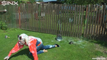 Catfight Turns Messy As Best Friends Get Painted - Cam 1 Screencap 48 on www.sinx.com