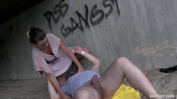 Alice treats herself with a golden shower Screencap 70 on www.sinx.com