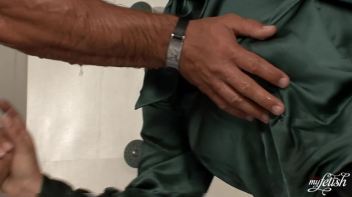 Wetlook Club Open For Business Screencap 25 on www.sinx.com