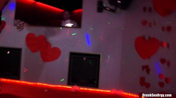 Valentine's Day Vaginas Part 6 - Cam 4 Screencap 54 on www.sinx.com