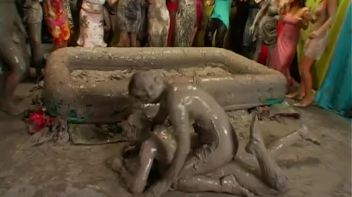 Happy Hour Mud Wrestling Event Screencap 63 on www.sinx.com