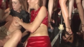 Blowjob Beauties Part 5 - Cam 1 Screencap 11 on www.sinx.com