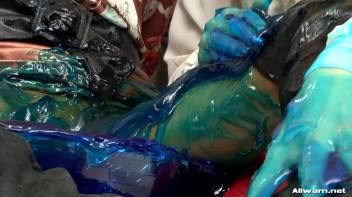 Blue Goo Screencap 17 on www.sinx.com