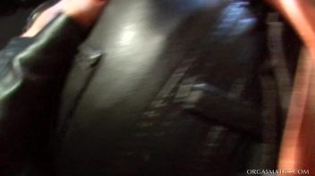 Getting Orgasmatic On That Hairy Pussy! Screencap 14 on www.sinx.com