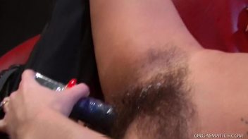 Getting Orgasmatic On That Hairy Pussy! Screencap 76 on www.sinx.com