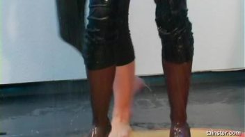 Pussy Blizzard Part 1 - Shower Cam Screencap 24 on www.sinx.com