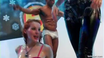 Pussy Blizzard Part 1 - Shower Cam Screencap 34 on www.sinx.com