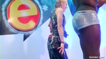 Pussy Blizzard Part 1 - Shower Cam Screencap 40 on www.sinx.com