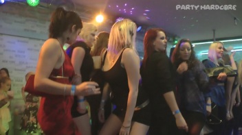 Party Hardcore Gone Crazy Vol. 17 Part 6 - Cam 4 Screencap 50 on www.sinx.com