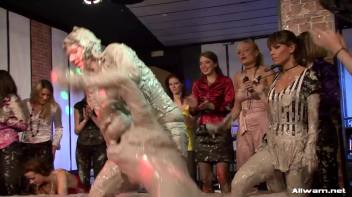 Eliss vs. Jordan Mud Massacre Screencap 86 on www.sinx.com