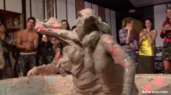 Eliss vs. Jordan Mud Massacre Screencap 87 on www.sinx.com