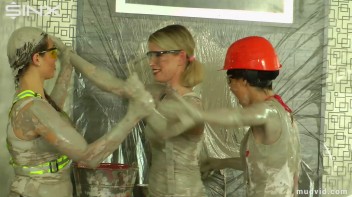 Naughty construction girls get messy with plaster Screencap 54 on www.sinx.com