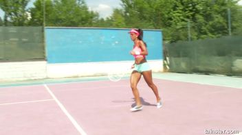 Golden Shower after Tennis Screencap 1 on www.sinx.com