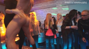 Party Hardcore Gone Crazy Vol. 17 Part 1 - Cam 1 Screencap 89 on www.sinx.com
