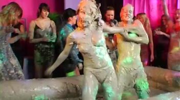 Rockin' The Mud Pit Screencap 101 on www.sinx.com