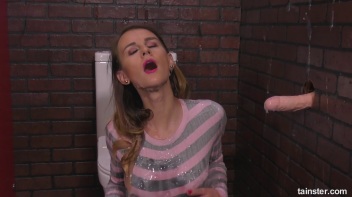 Femdom Babe Plays With Goo Spurting Dildo Screencap 103 on www.sinx.com