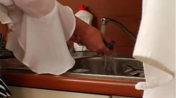 Kitchen Catfight Screencap 3 on www.sinx.com