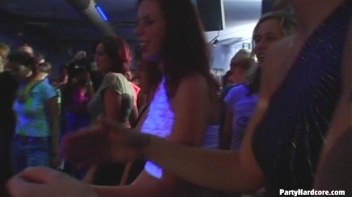 Party Hardcore Vol. 86 Part 1 - Cam 3 Screencap 28 on www.sinx.com