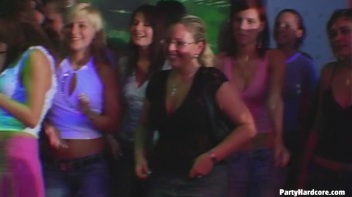 Party Hardcore Vol. 86 Part 1 - Cam 3 Screencap 48 on www.sinx.com