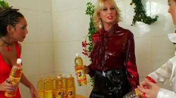 Slippery Wetlook Trio Screencap 8 on www.sinx.com