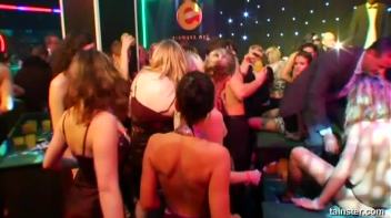 Pussy Casino Part 5 - Cam 2 Screencap 86 on www.sinx.com