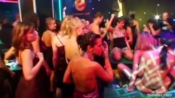 Pussy Casino Part 5 - Cam 2 Screencap 88 on www.sinx.com
