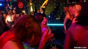 Pussy Casino Part 5 - Cam 2 Screencap 43 on www.sinx.com