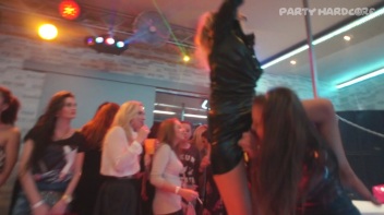 Party Hardcore Gone Crazy Vol. 25 Part 6 - Cam 1 Screencap 98 on www.sinx.com
