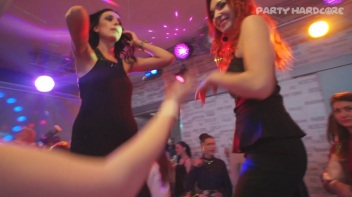 Party Hardcore Gone Crazy Vol. 25 Part 6 - Cam 1 Screencap 21 on www.sinx.com