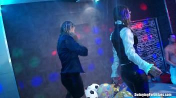 Wet and Wild Swingers Part 5 - Shower Cam Screencap 86 on www.sinx.com